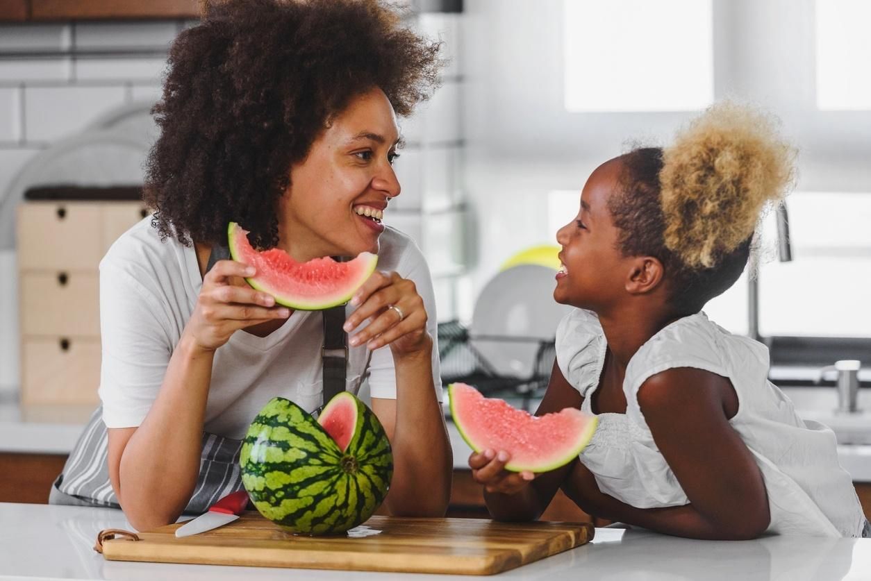 Fruit Across Life: A Presence That Reinvents Itself